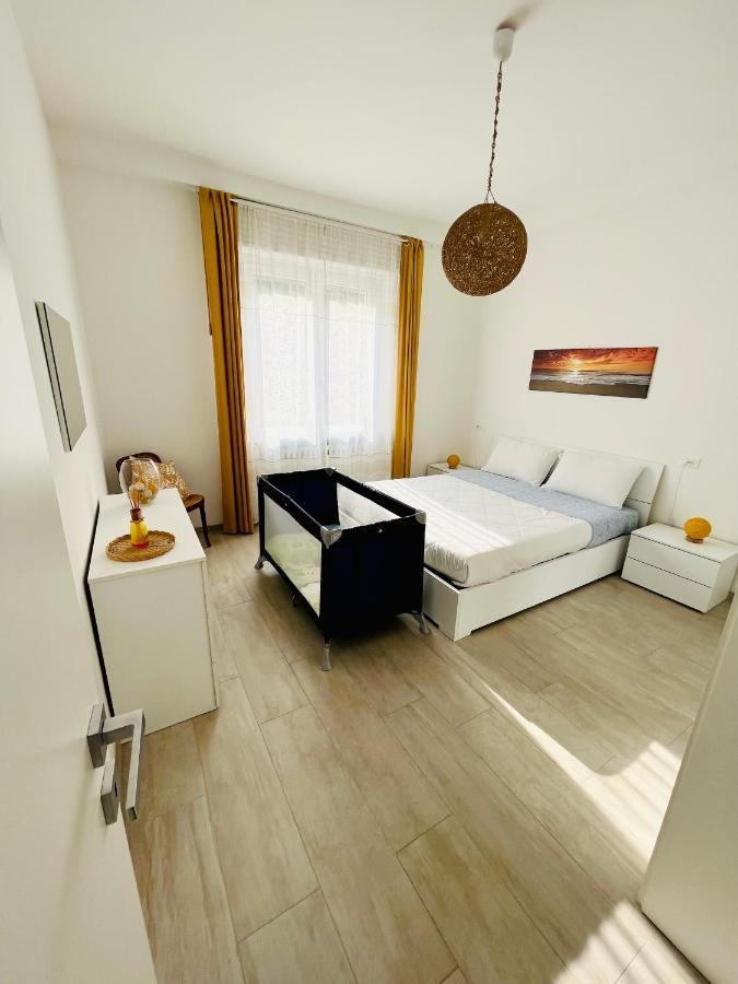 Marina Centro Harbor Apartment Rimini Kültér fotó